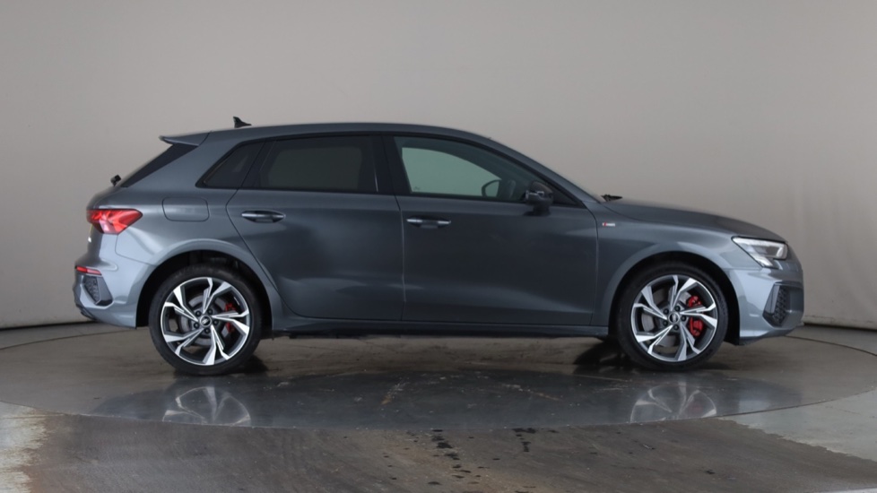 AUDI A3 Image 6