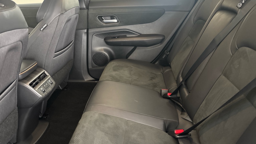 NISSAN ARIYA Image 14