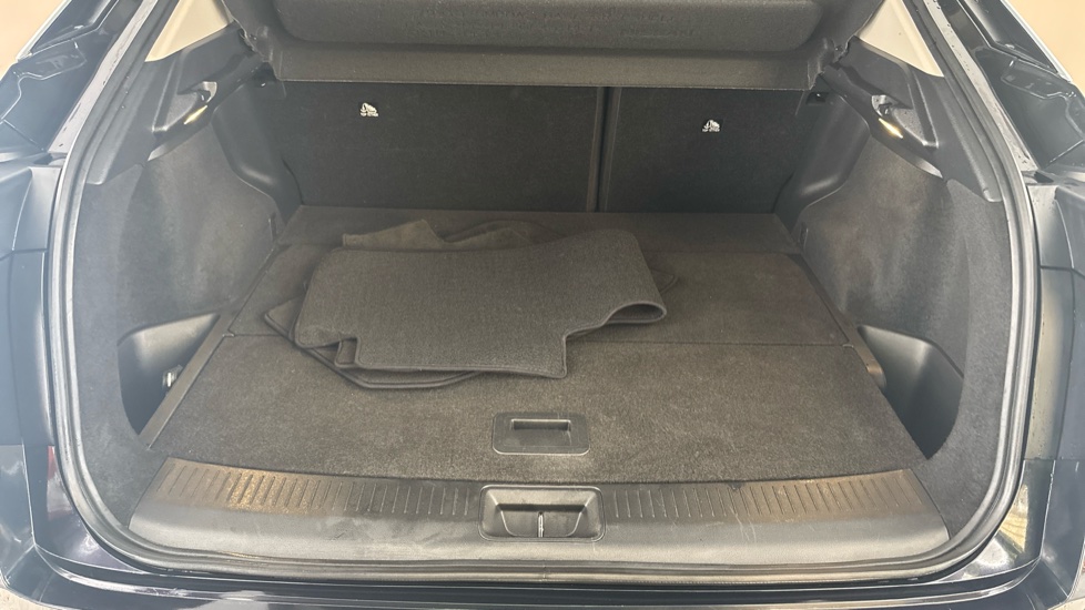 NISSAN ARIYA Image 15