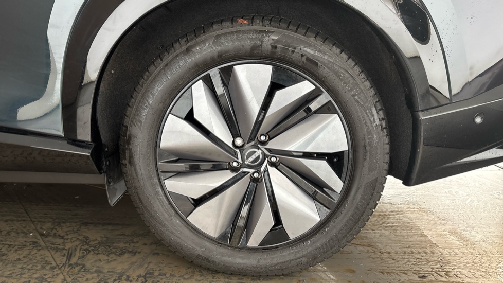 NISSAN ARIYA Image 18