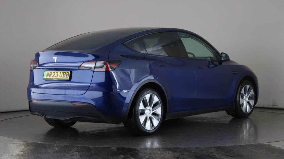 TESLA MODEL Y Image 5