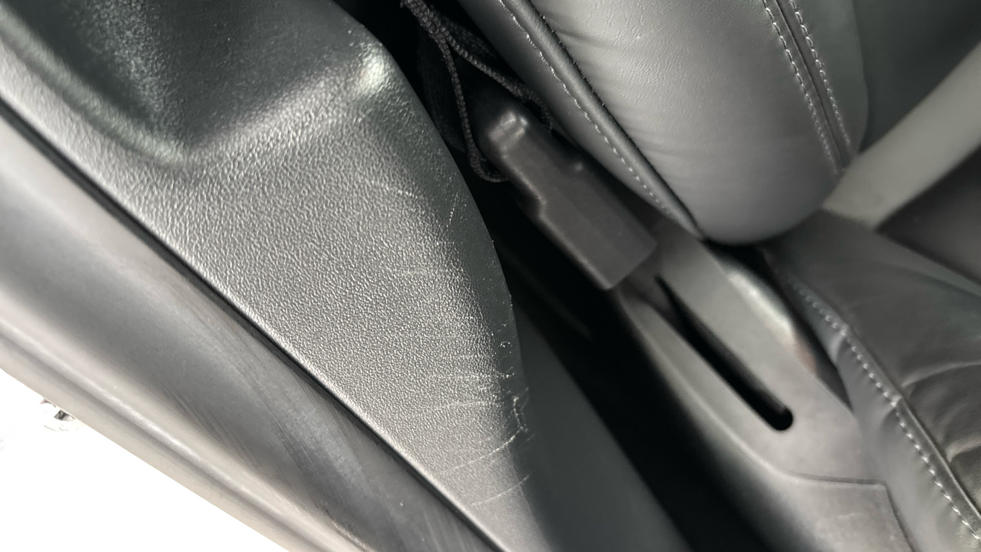 4020769 Long Range AWD 4dr Auto