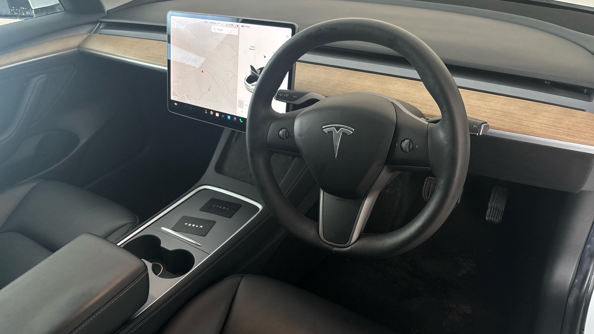 4020769 Long Range AWD 4dr Auto