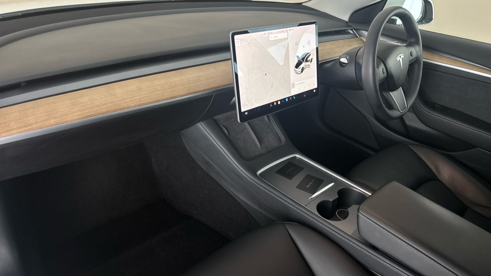 4020769 Long Range AWD 4dr Auto