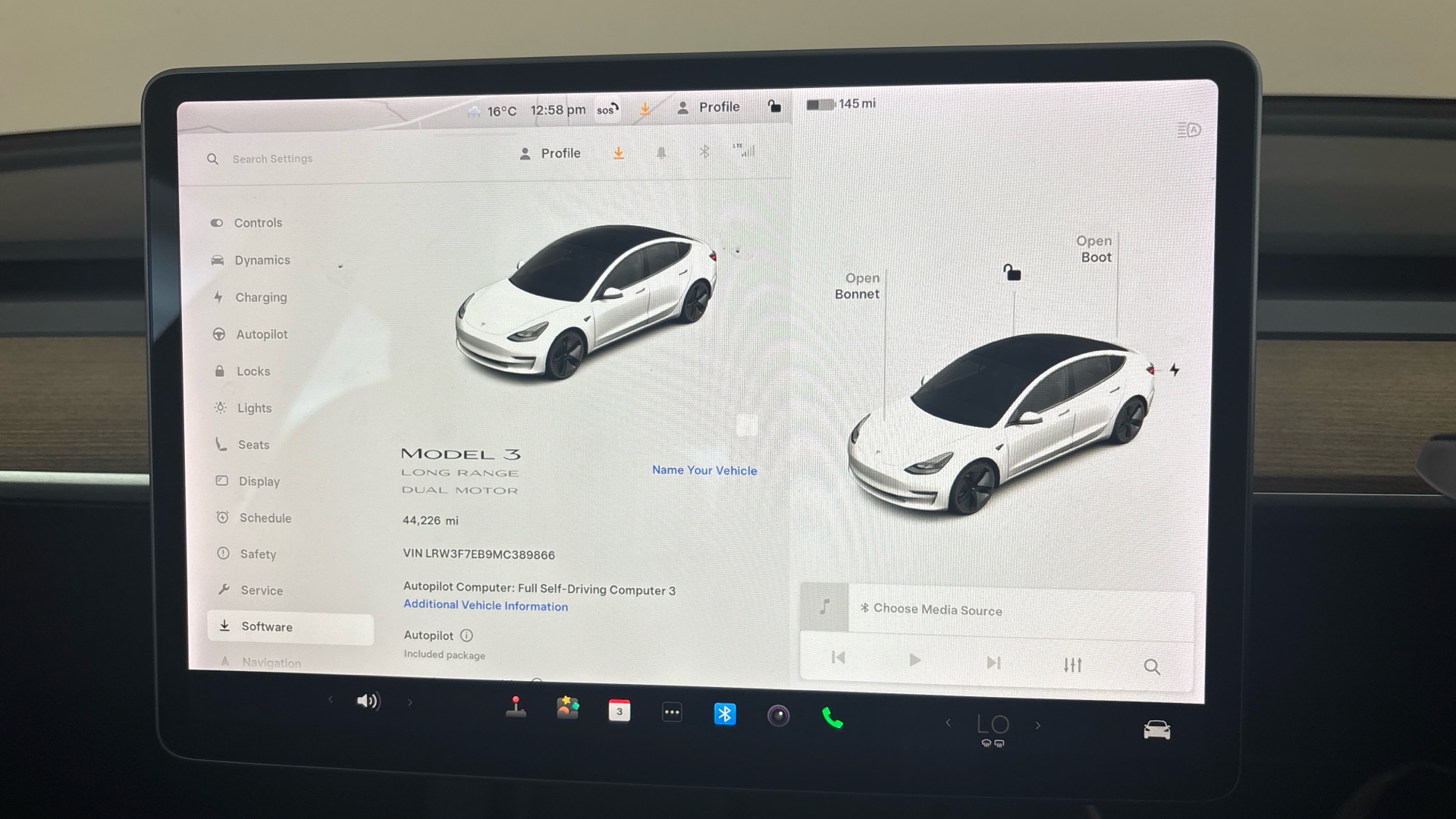 4020769 Long Range AWD 4dr Auto