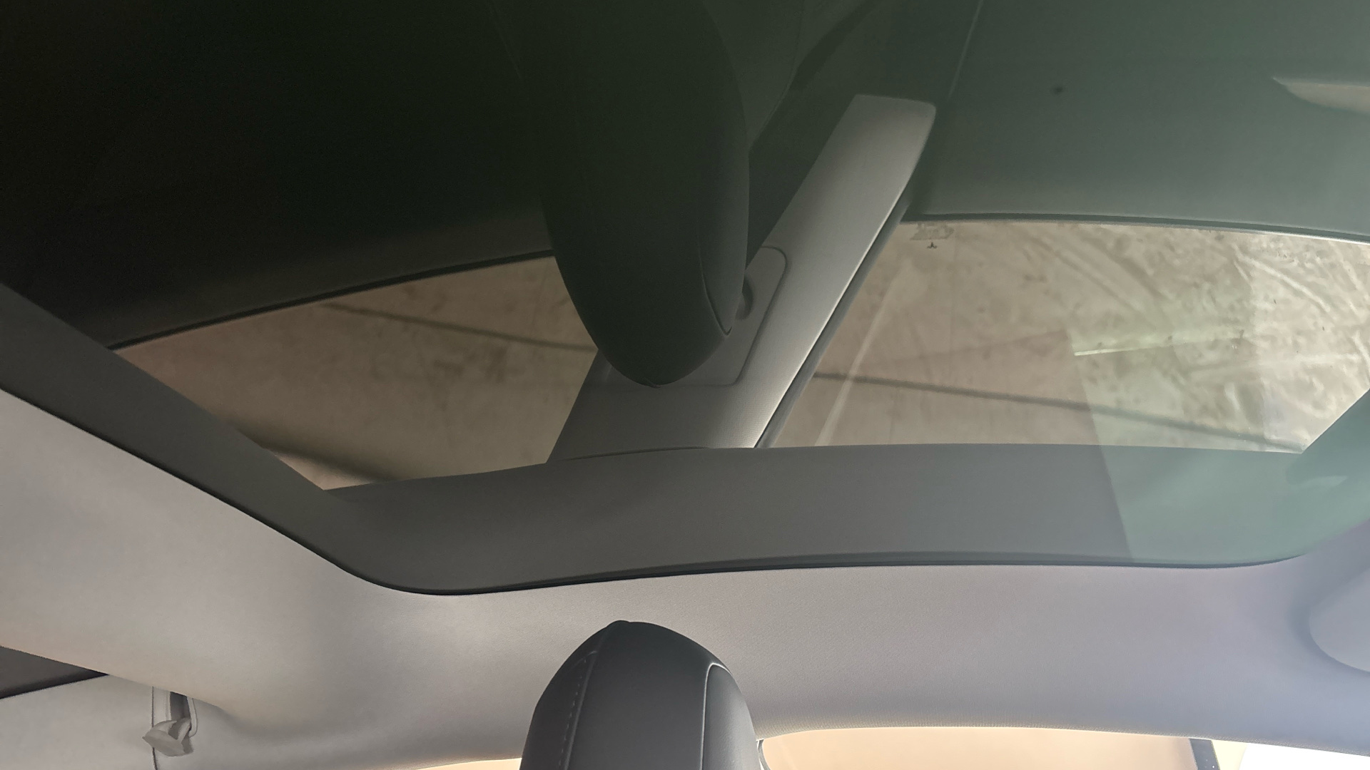 4020769 Long Range AWD 4dr Auto