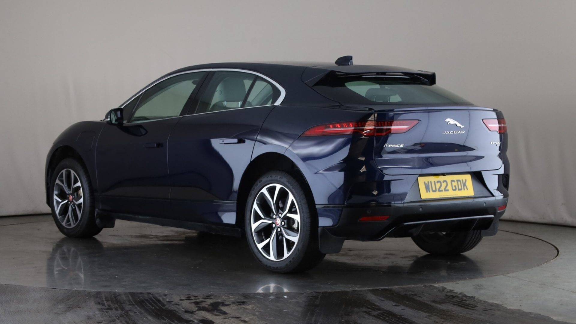 294kW EV400 HSE 90kWh 5dr Auto [11kW Charger]
