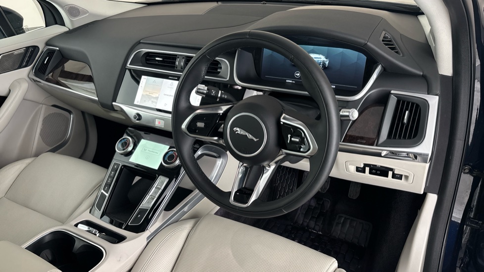 JAGUAR I-PACE Image 9