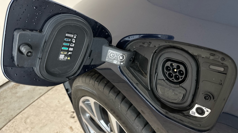 JAGUAR I-PACE Image 21