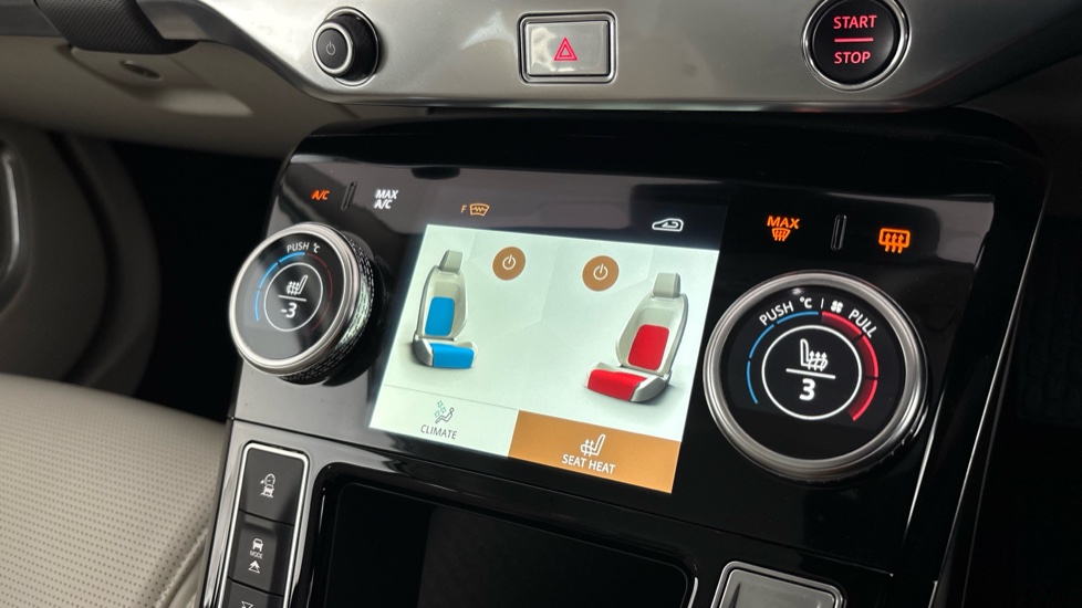 JAGUAR I-PACE Heated/cooled seats