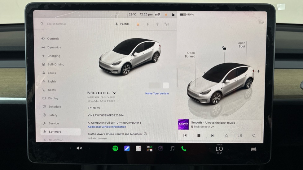 TESLA MODEL Y Image 13