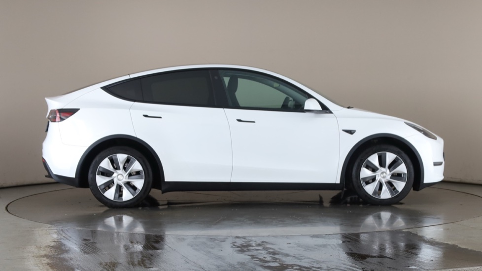 TESLA MODEL Y Image 6