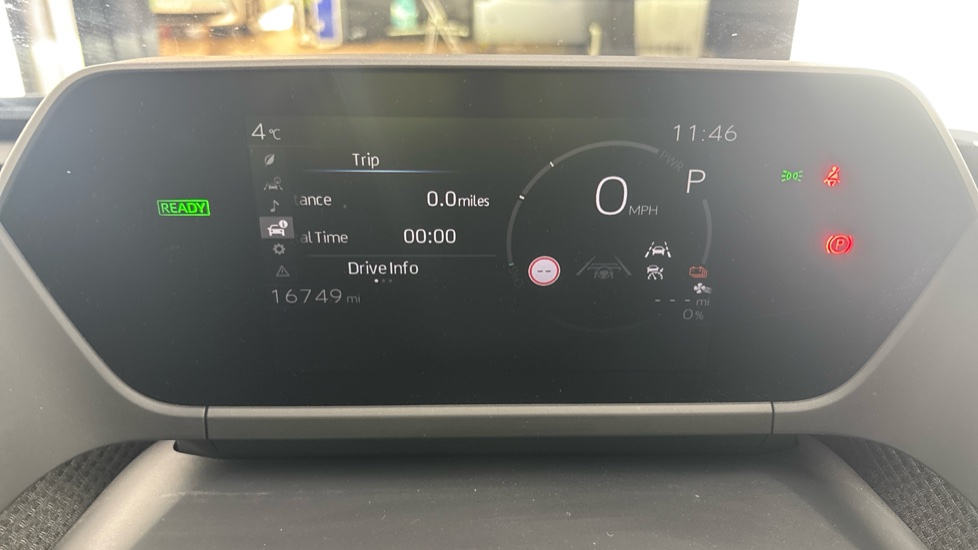 SUBARU SOLTERRA Image 13