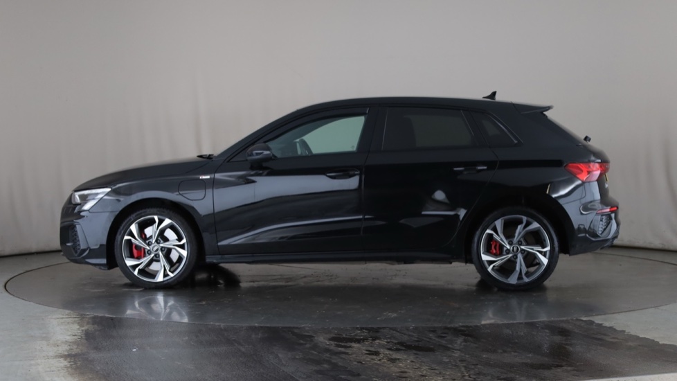 AUDI A3 Image 2