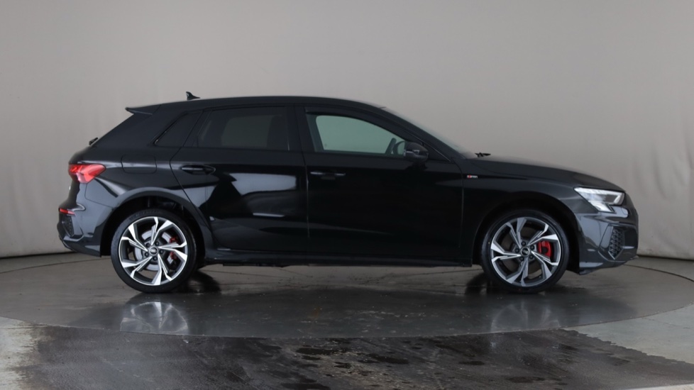 AUDI A3 Image 6