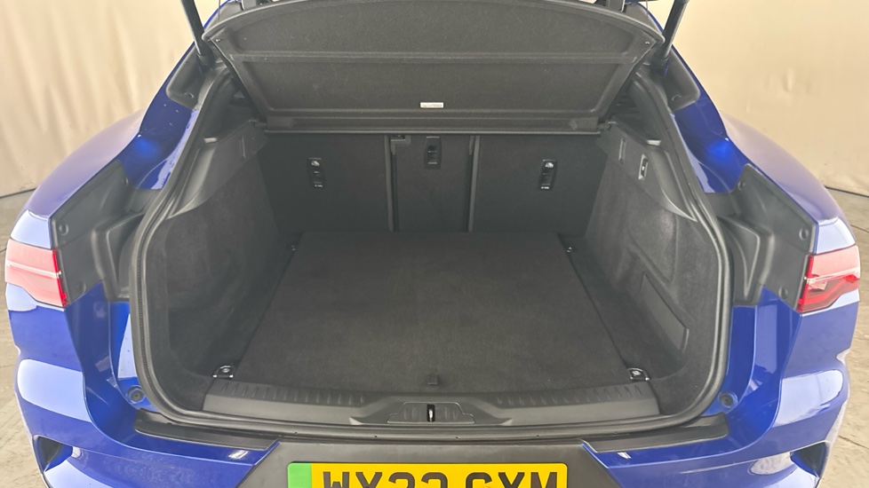 JAGUAR I-PACE Image 15