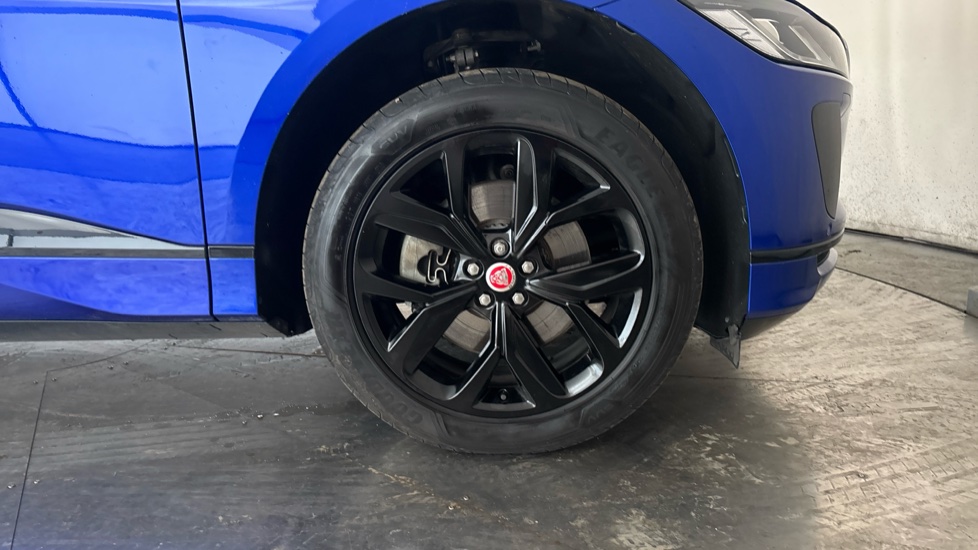 JAGUAR I-PACE Image 20