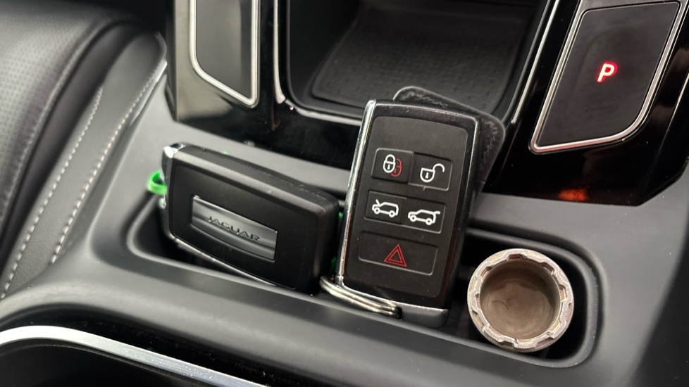JAGUAR I-PACE 2 keys