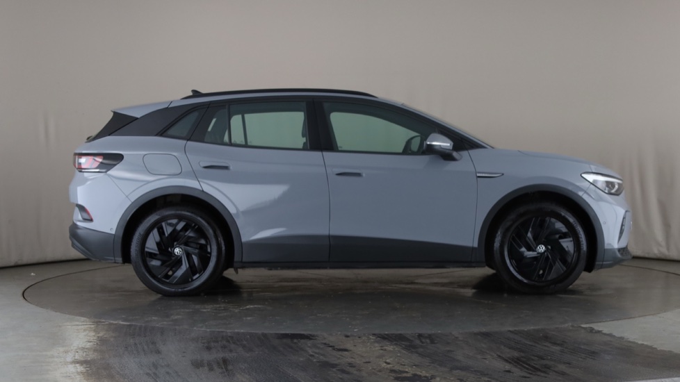VOLKSWAGEN ID.4 Image 6
