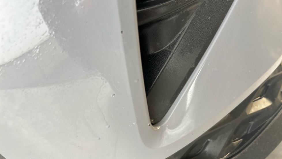 VOLKSWAGEN ID.4 chips