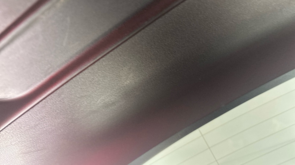 VOLVO C40 scuff