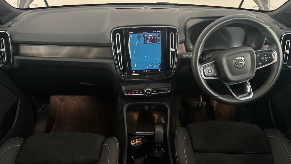 VOLVO C40 Image 11