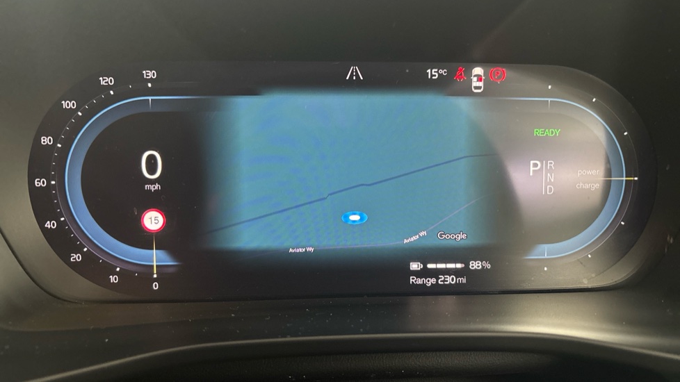 VOLVO C40 Image 13