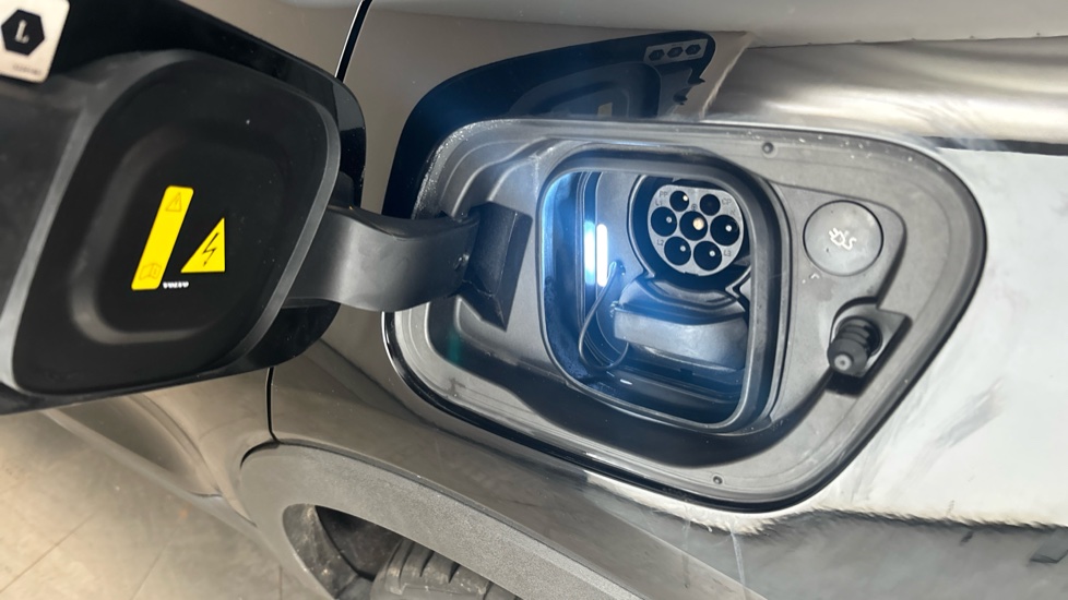 VOLVO C40 Image 21