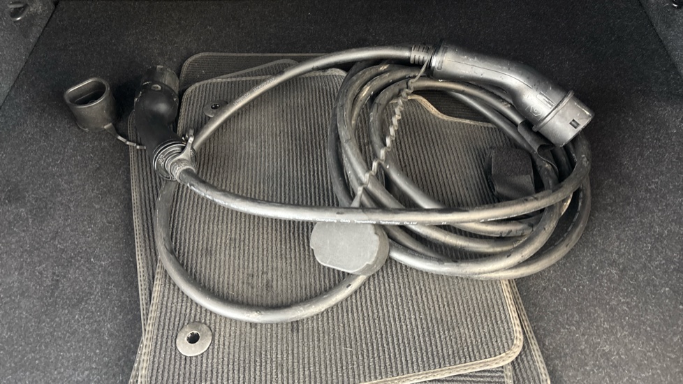 VOLVO C40 Image 22