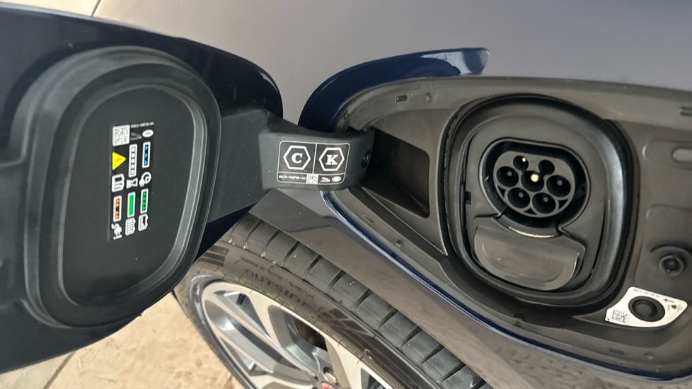 JAGUAR I-PACE ESTATE 294kW EV400 HSE 90kWh 5dr Auto [11kW Charger]