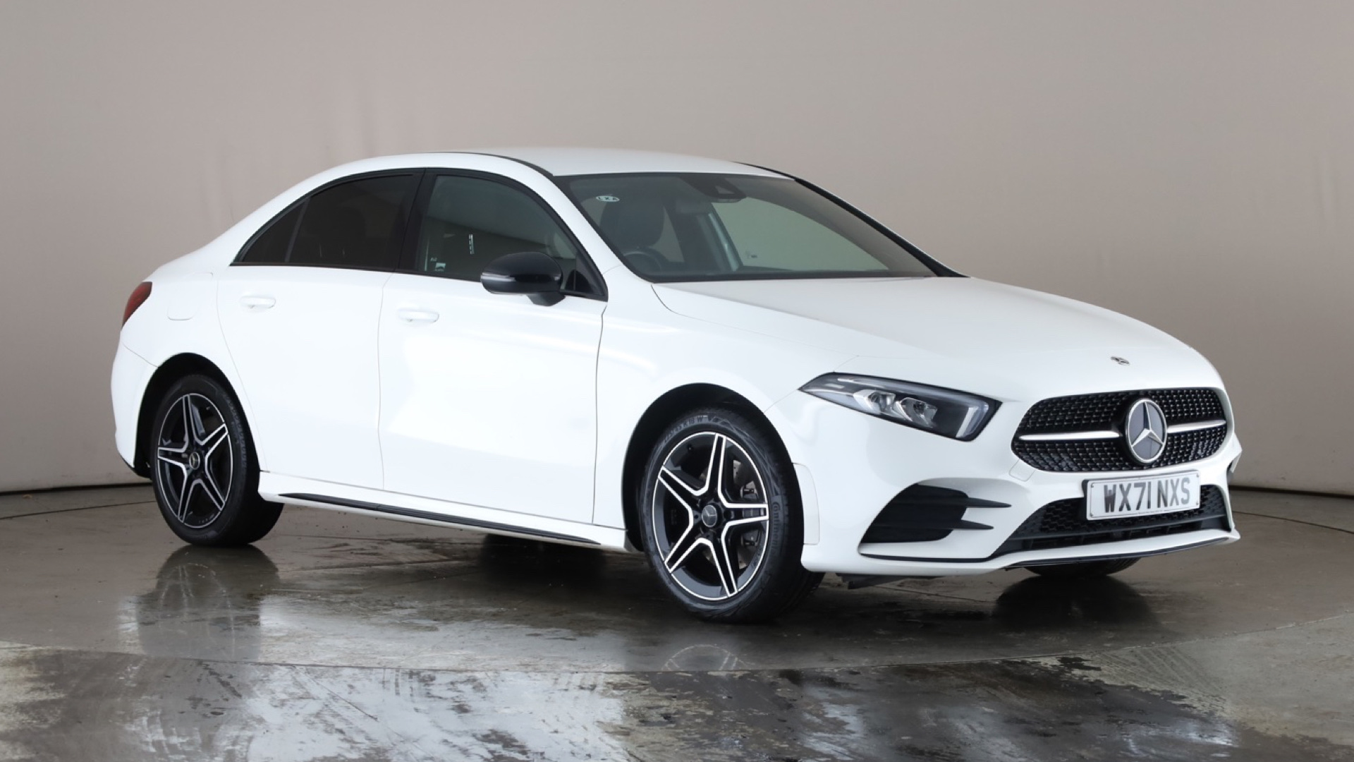 4020647 A250e AMG Line 4dr Auto