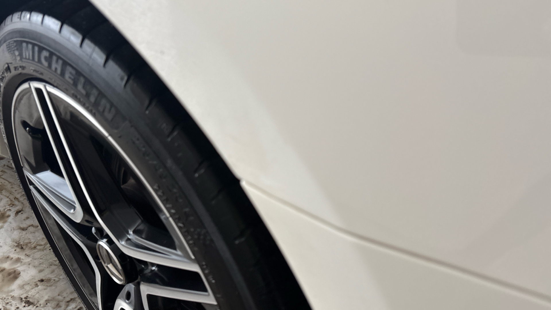 4020647 A250e AMG Line 4dr Auto