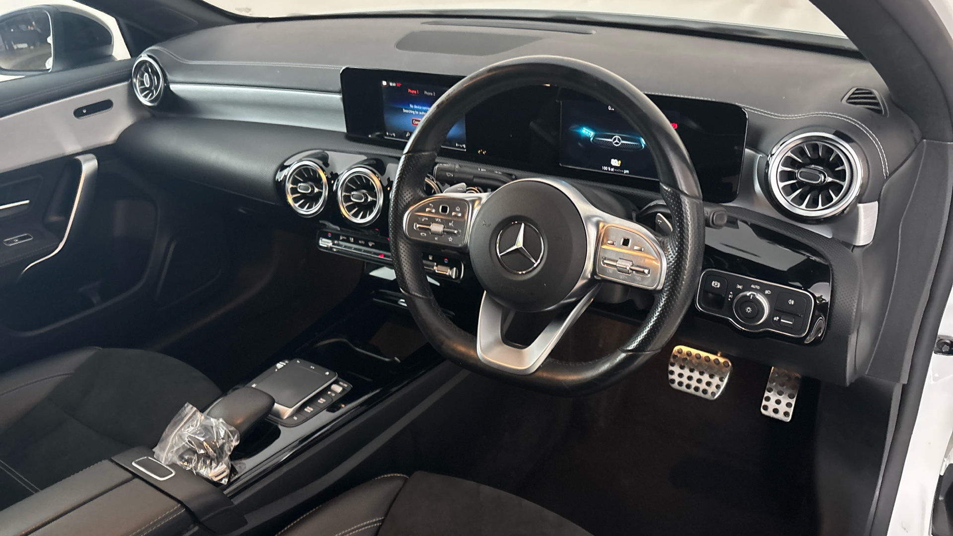 4020647 A250e AMG Line 4dr Auto