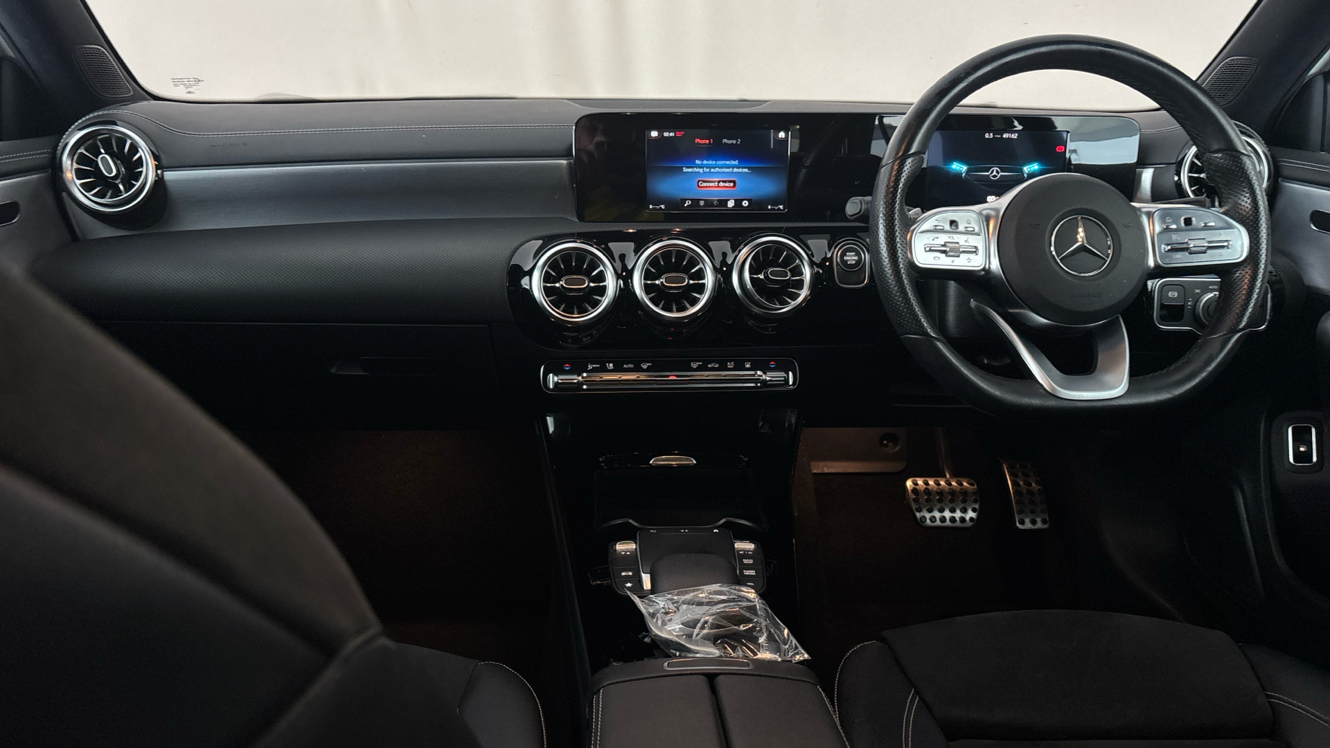 4020647 A250e AMG Line 4dr Auto