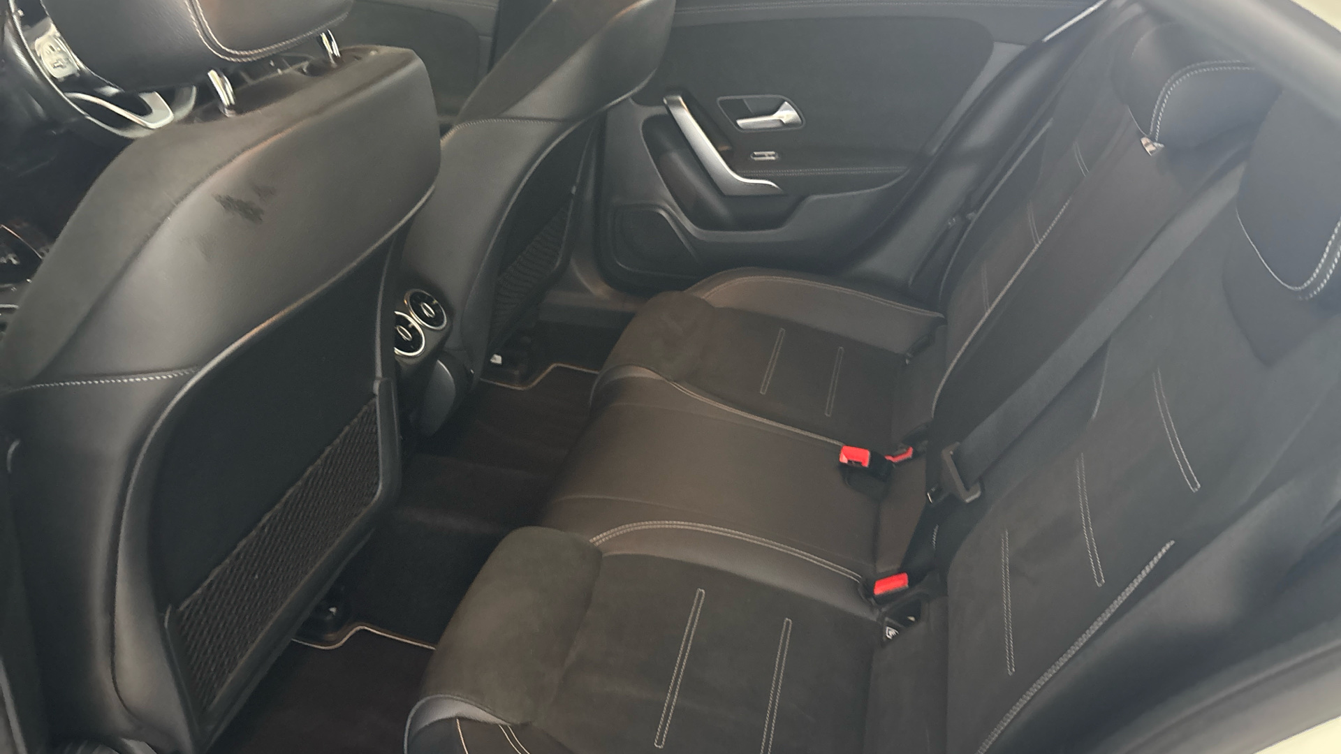 4020647 A250e AMG Line 4dr Auto