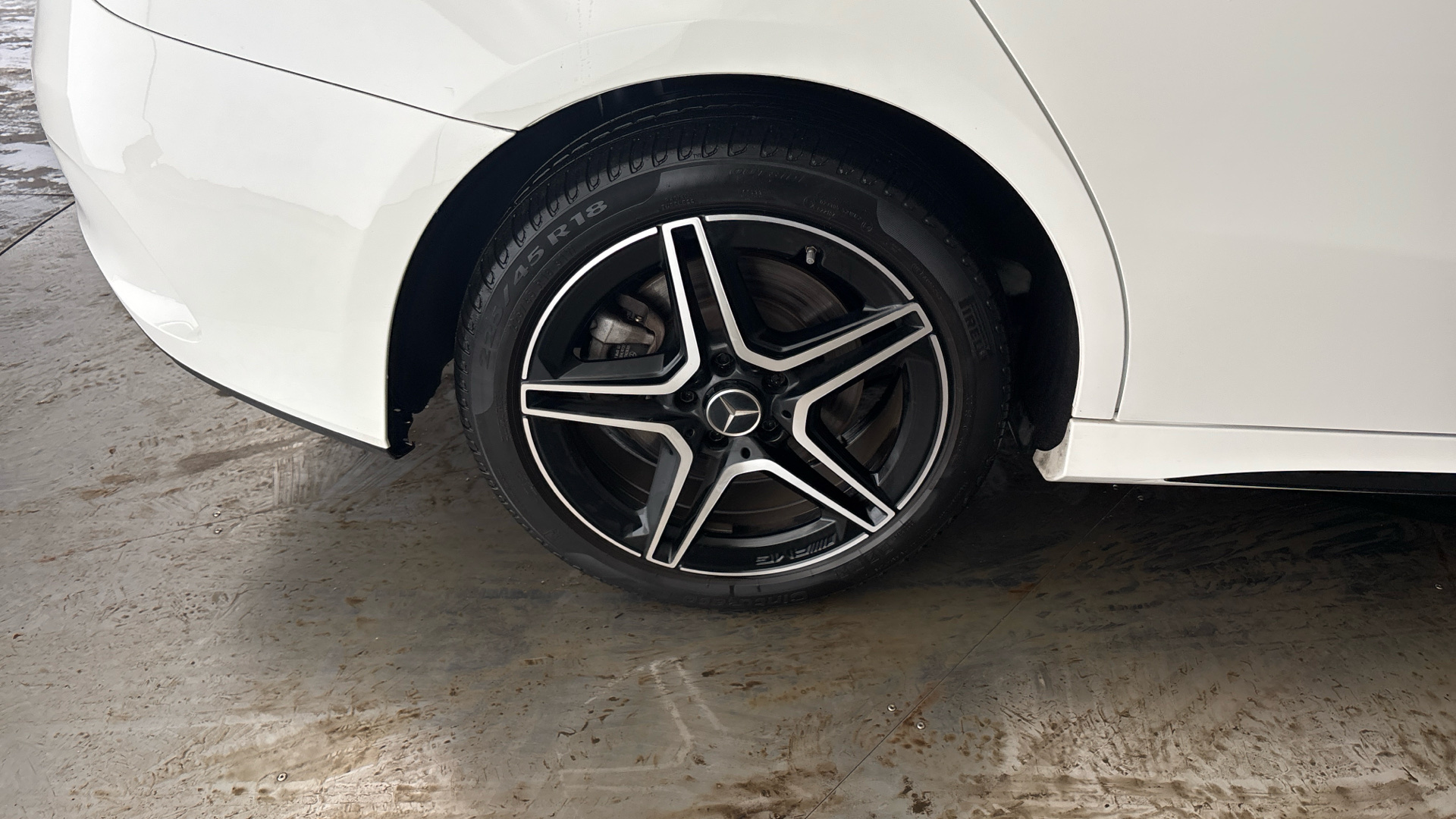 4020647 A250e AMG Line 4dr Auto