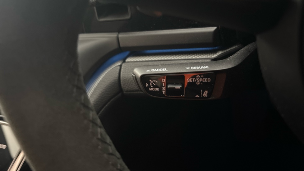 PORSCHE PANAMERA Cruise control