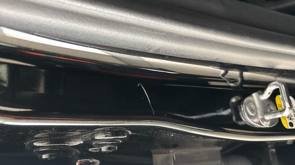 LAND ROVER RANGE ROVER SPORT Dent and scratches