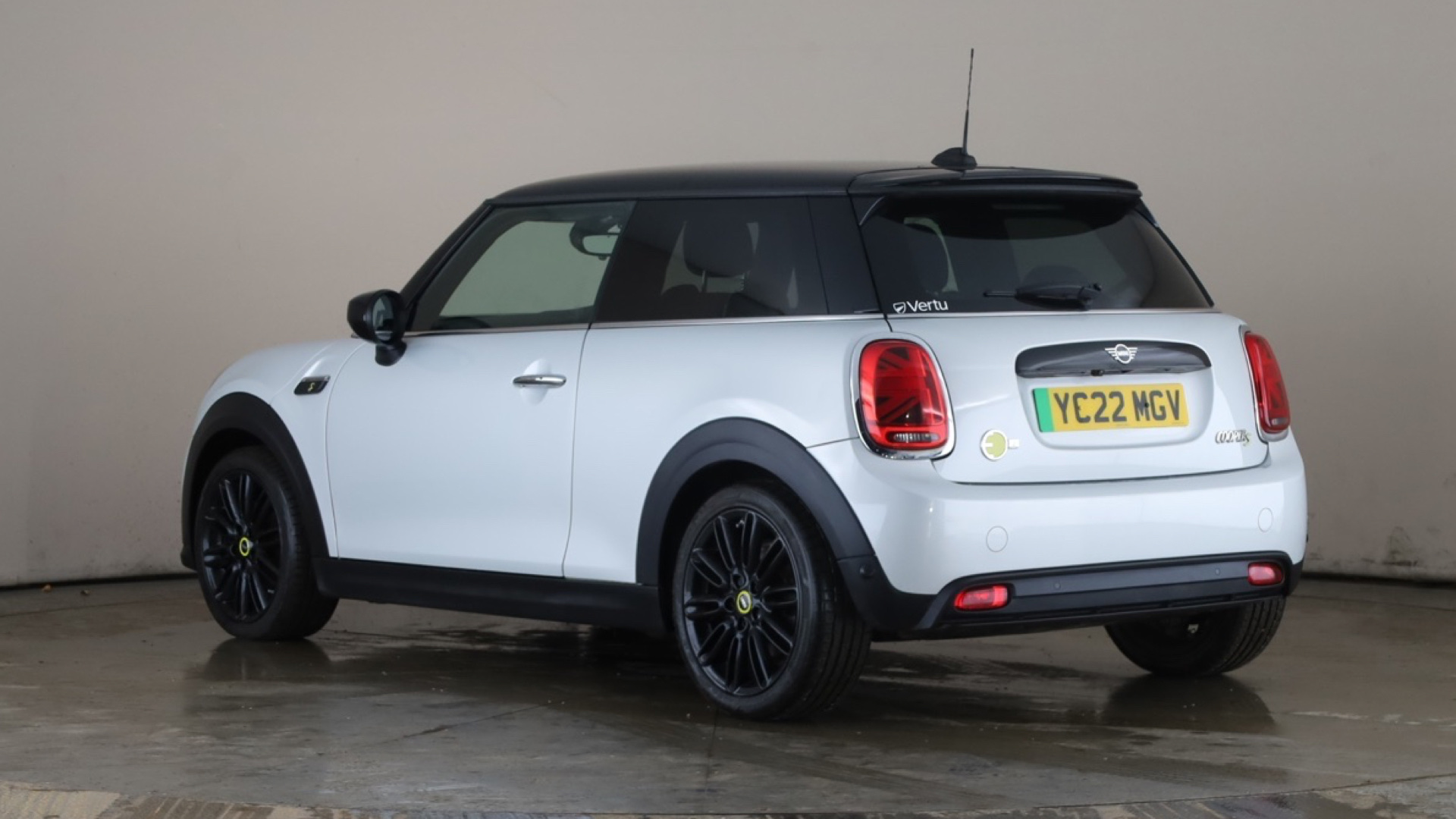 4070251 135kW Cooper S Level 2 33kWh 3dr Auto