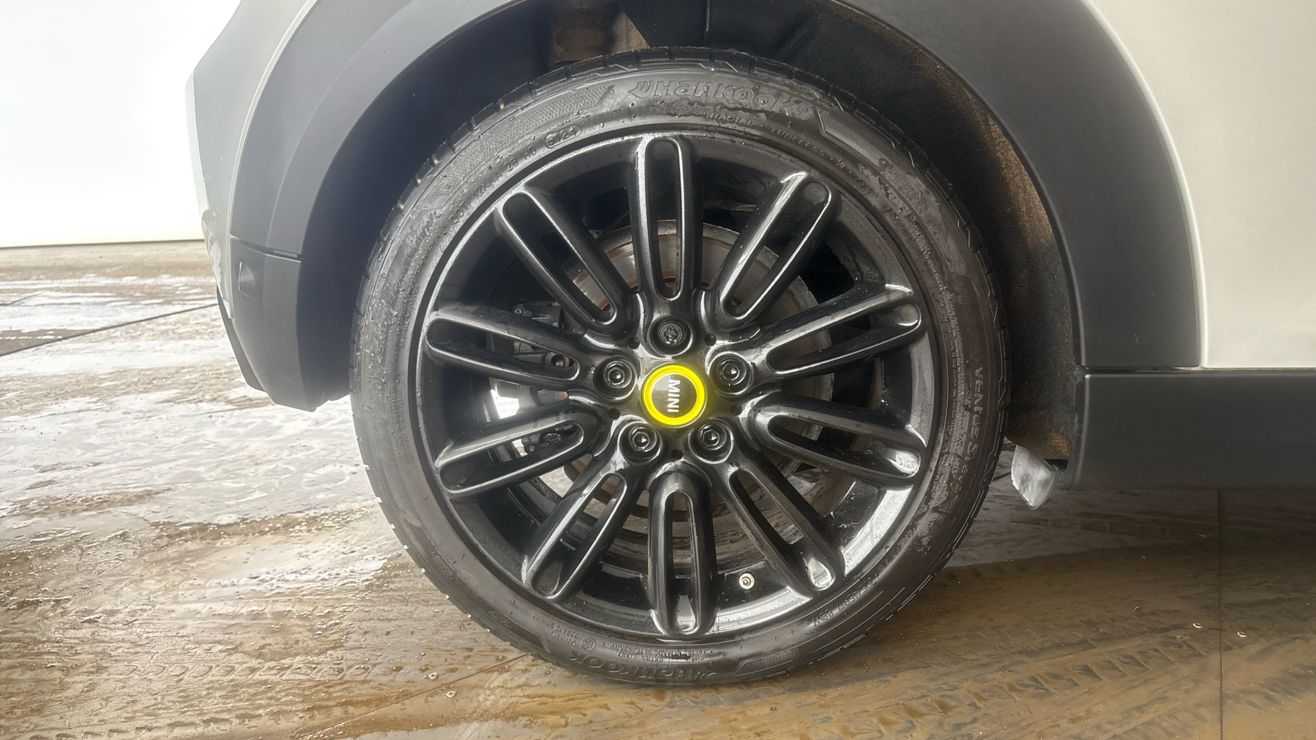 4070251 135kW Cooper S Level 2 33kWh 3dr Auto