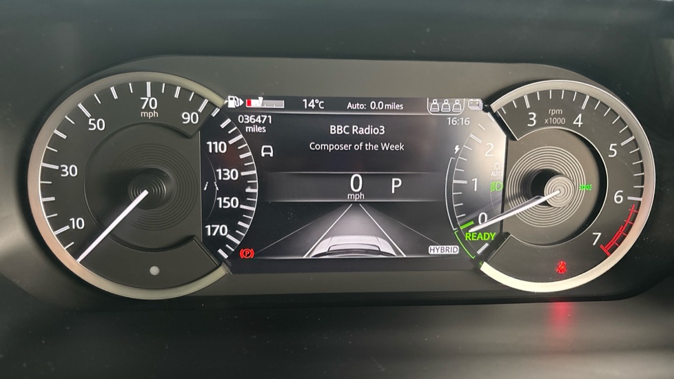 LAND ROVER DISCOVERY SPORT Image 13