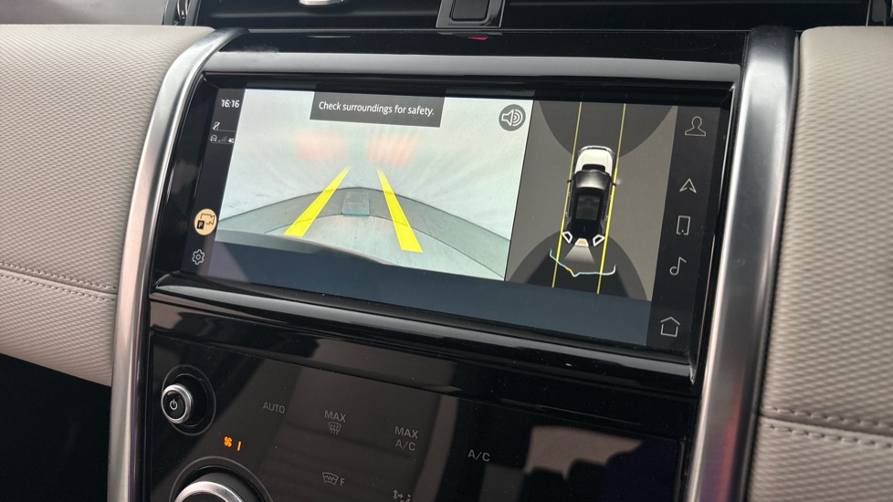 LAND ROVER DISCOVERY SPORT reverse camera