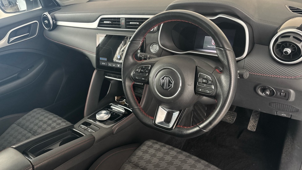 MG ZS Image 9