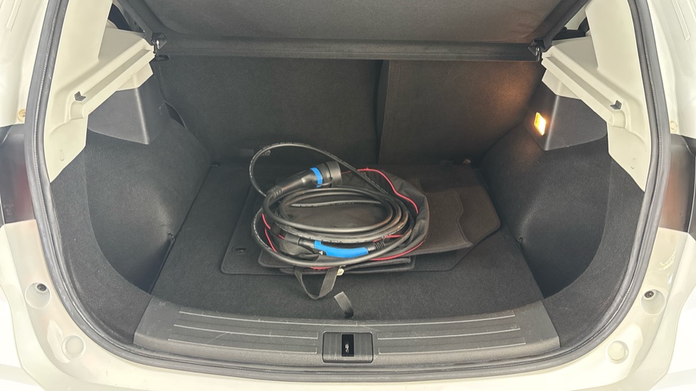 MG ZS Image 15