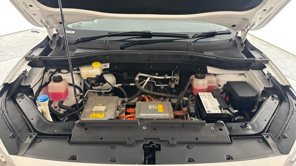 MG ZS Image 16