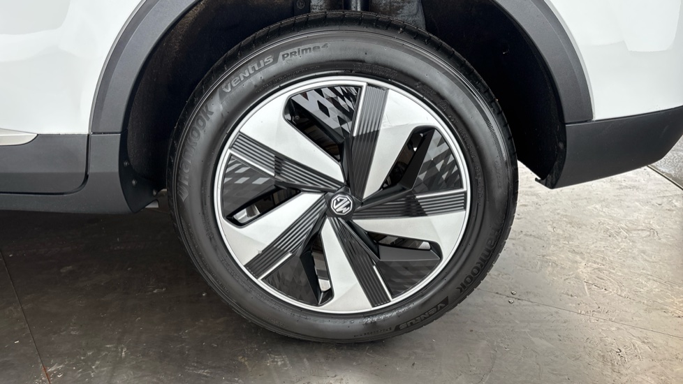 MG ZS Image 18