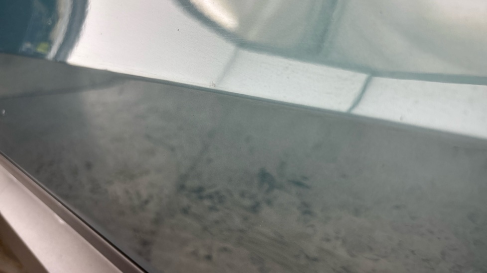 LAND ROVER RANGE ROVER SPORT Chips and dent