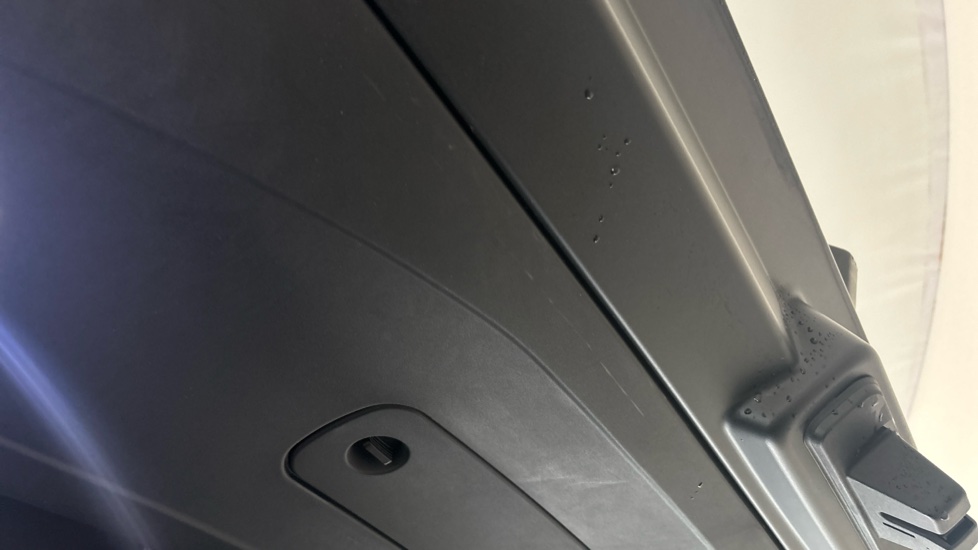 LAND ROVER RANGE ROVER SPORT scratches