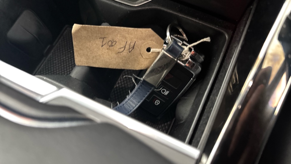 LAND ROVER RANGE ROVER SPORT 2 keys