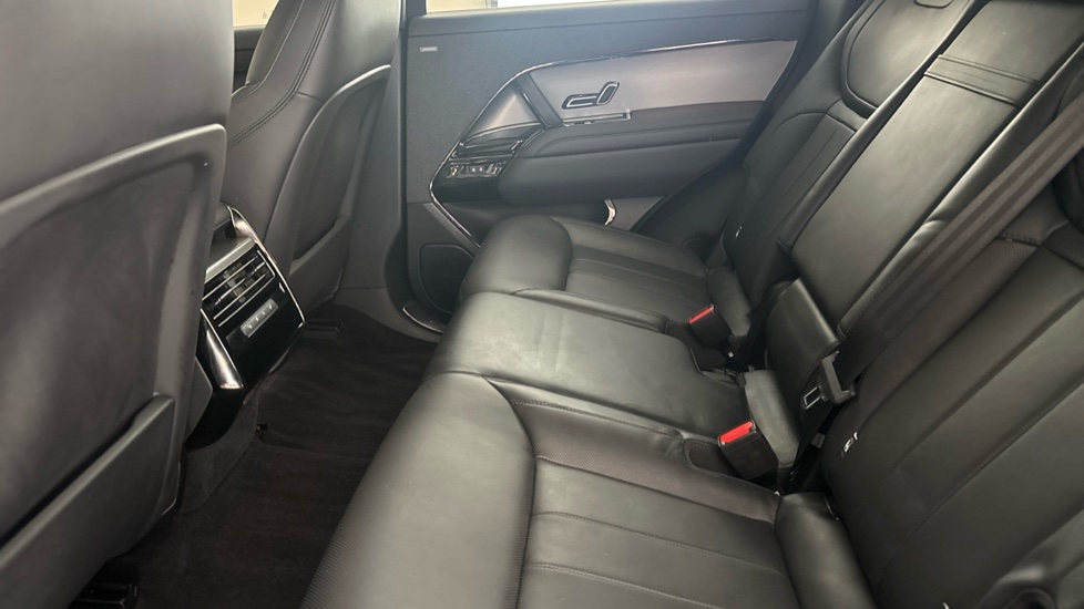 LAND ROVER RANGE ROVER SPORT Image 14